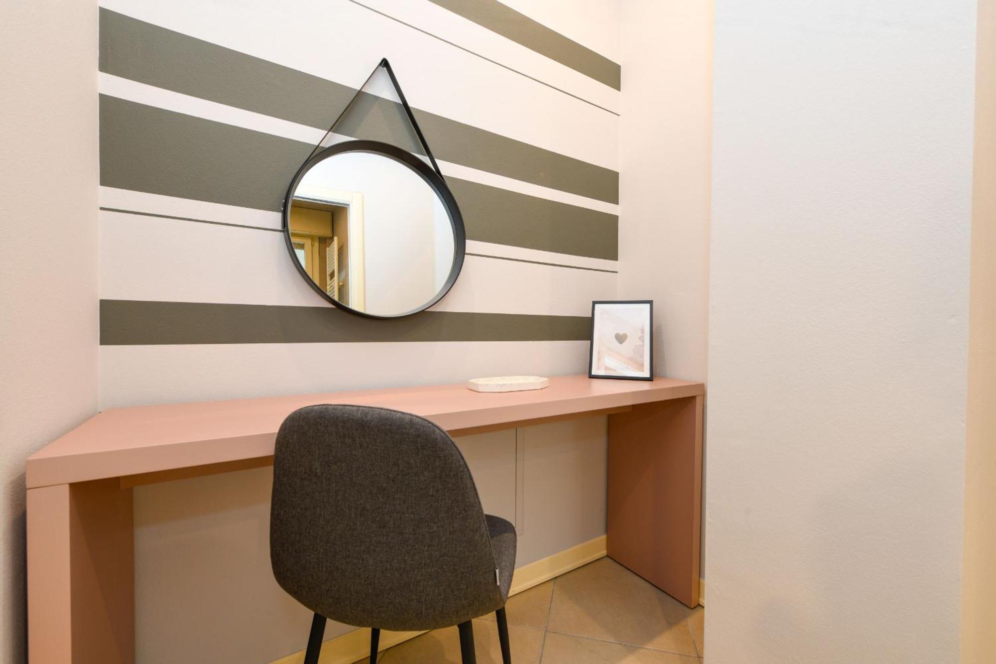 Desenzanoloft Official Partner Marriott Homes & Villas - Cocktail Lake Front Family Apartment Desenzano del Garda Exterior foto